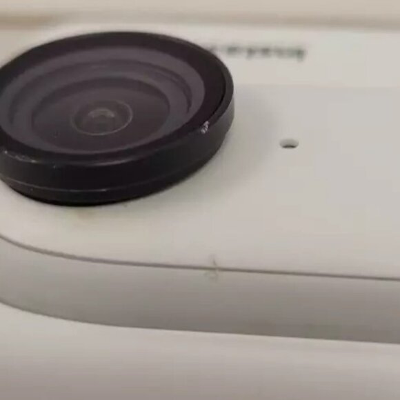 (73550-1) Insta360 CINSBBKA Action Camera - Picture 7 of 9